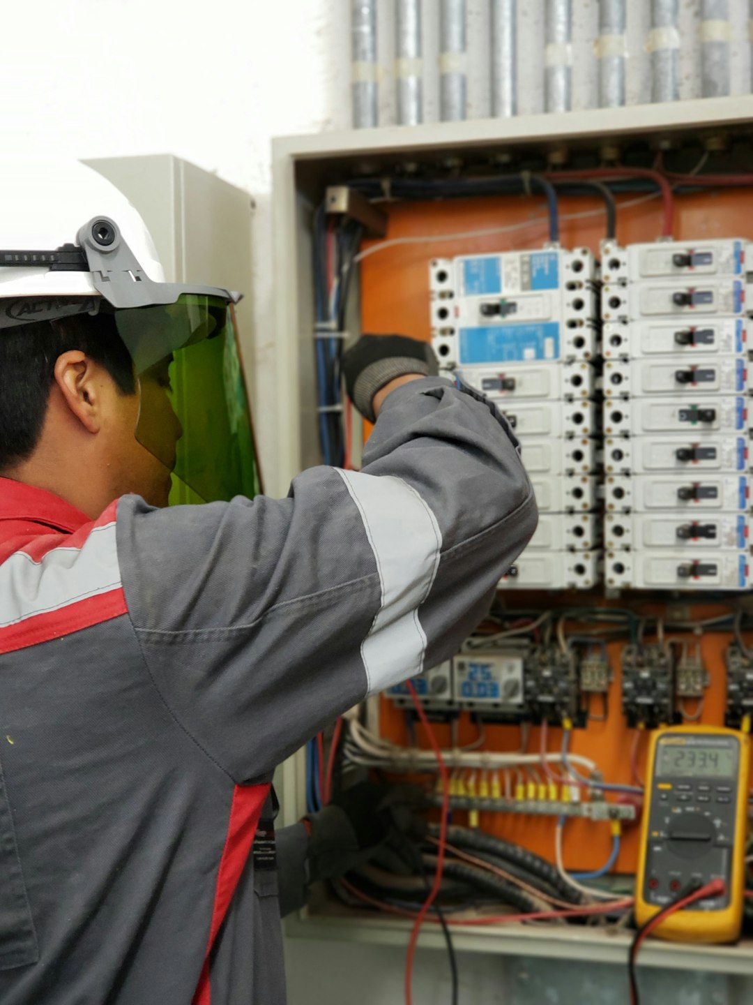 Nossa jornada na engenharia elétrica e industrial